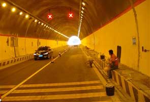 南昌高速公路隧道堵漏